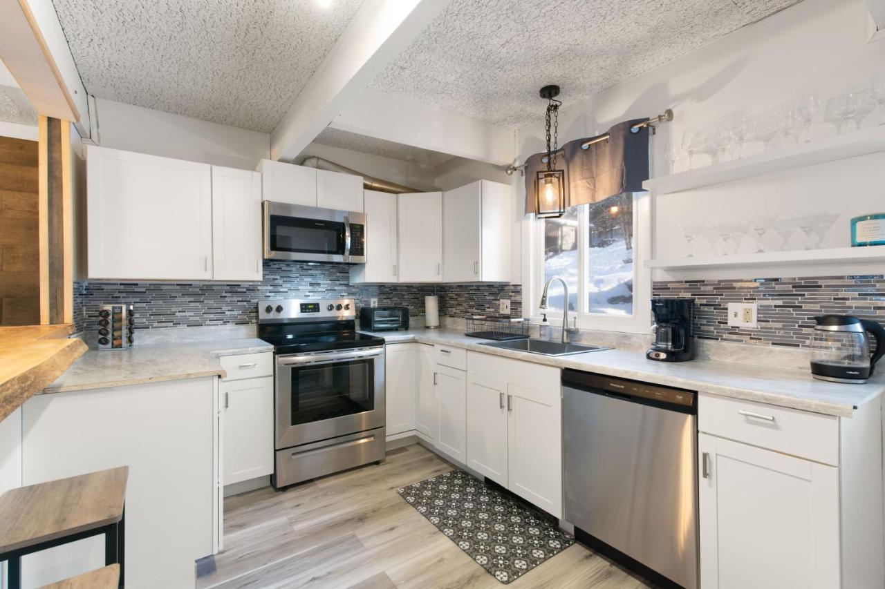 Vermont Getaway! Newly Renovated! Stratton Valley Esterno foto